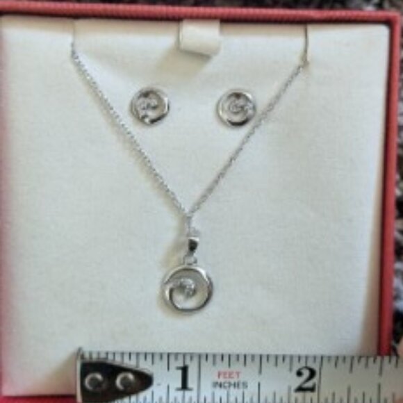 925 sterling silver circle necklace and earing set - NEW - Picture 2 of 4